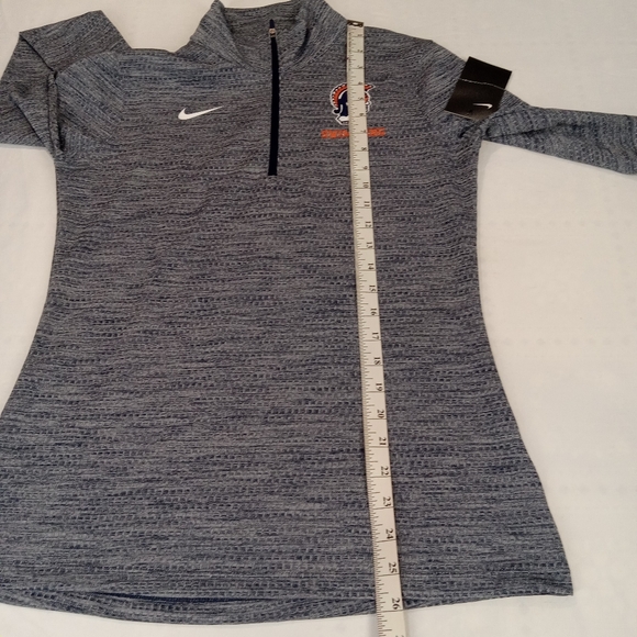 Nike Women's Gray Quarter-Zip Top Size Medium NWT - Picture 14 of 16